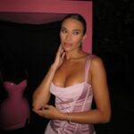 Courtney Boerner Instagram - Ima doll but I still wanna party 🩷 thanks for having me @ohpolly