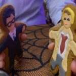 Courtney Ford Instagram - Just a little bts w/ @tseky and cookie @mattryanreal 👀 #Legends100 #LegendsAsCookies Edit: I did not make the cookies! They were made by @tawnyblytheprops! 👏🏼👏🏼👏🏼👏🏼👏🏼