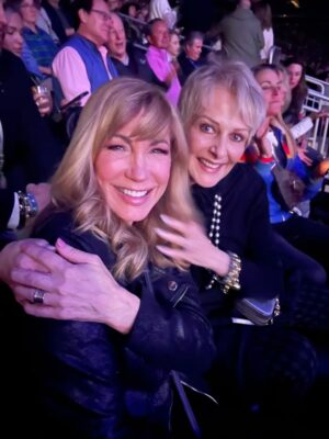 Cristina Ferrare Instagram - We spent the weekend in Palm Springs with our dear friends @leezagibbons and @thestevenfenton We went to to see The Eagles in concert!!!!!!🎶🎶🎶🤗AMAZING!!!! My personal favorite record, “Hotel California”!!!
They opened with it! I went nuts!!! Here’s a snippet ❤️