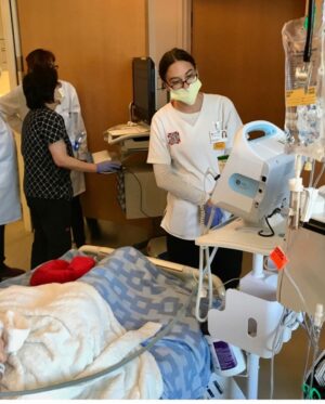 Cristina Ferrare Instagram - I was diagnosed 7 years ago with Multiple Myeloma.Today I mark my 7th anniversary in remission after a stem cell replacement at City of Hope! I received the best care with an amazing team of Doctors, nurses, and caregivers! I’m forever grateful❤️I’m also grateful to everyone here who reach out to me with encouraging words, love and support, thank you! ❤️#cityofhope #mmrf #stemcell #stemcelltransplant #stemcelks #cancersurvivor