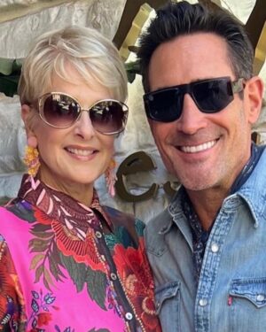 Cristina Ferrare Instagram - Me and my twinzzzzzzzzzz @lawrencezarian @gregoryzarian we enjoyed lunch together @avrabeverlyhills we laughed, cried, and ate way too much, which was outstandingly delicious:) It filled my heart to be with both of them! They call me mom and I don’t take that lightly ❤️we share a rich long history together! Next lunch or dinner I will be preparing the feast for my boys! Yes Im still wearing the same  @farmrio blouse I’m obsessed with it, lol! Opa!!! #avrabeverlyhills #greekfood #family #twins #cultgaia #fendisunglasses #oscardelarentajewelry