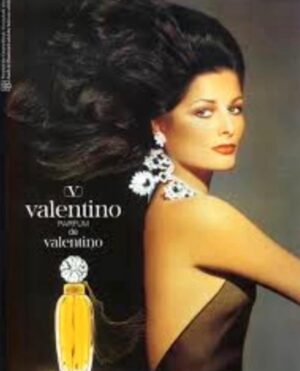 Cristina Ferrare Instagram - Throwback Thursday! One of my favorite ads I’ve been asked to go back into the world I loved, Modeling! My hair may not be the same but I’m embracing the change! I can’t believe at 73 I have this opportunity! I will share this with you in weeks to come! @bazaaruk @harpersbazaarus @lofficielusa @lofficielparis @lofficielitalia @voguemagazine @britishvogue @voguefrance @voguegreece #italianvoguemagazine #allure @elle @cosmopolitan #cosmopolitan