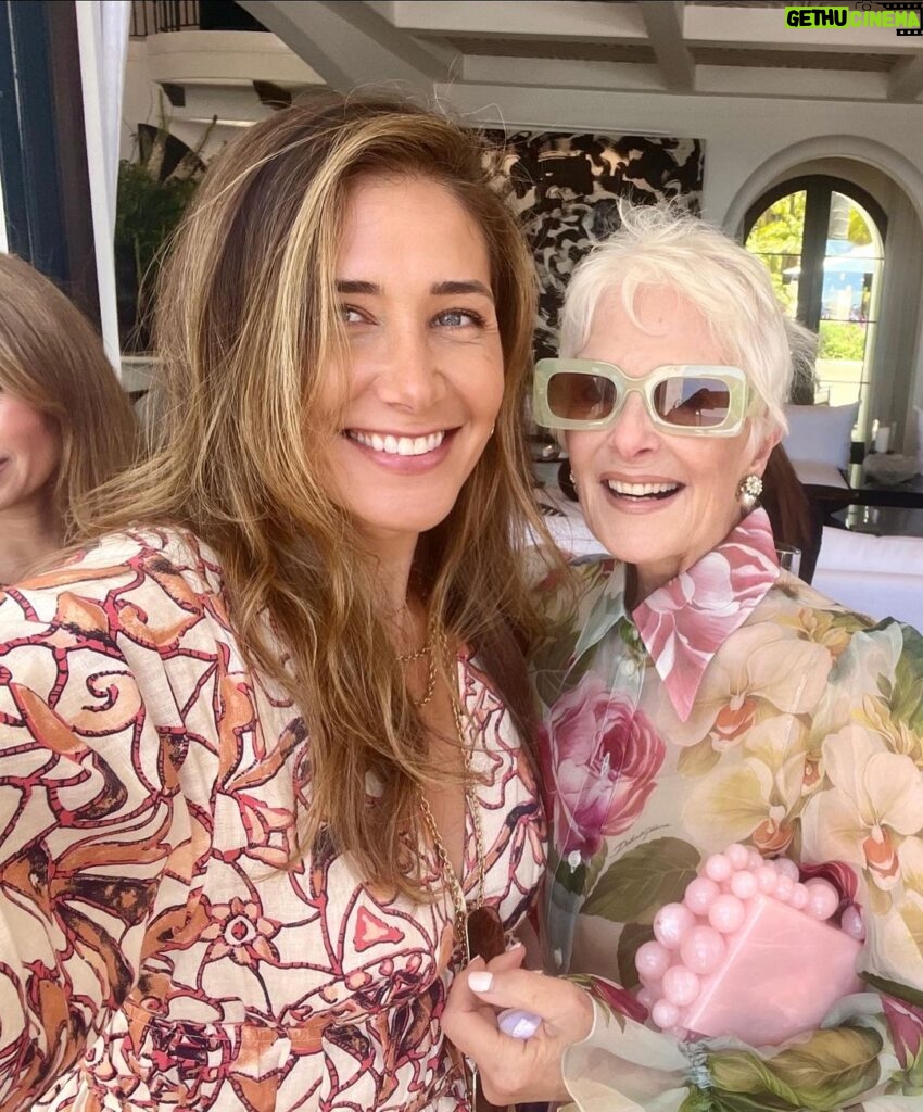 Cristina Ferrare Instagram - I spent the best afternoon with my daughter @alextcooks along with some of my dear and cherished friends. This was an exquisite and heartfelt event with @voguemagazine and hosted by my dear friend mollanderson in her beautiful home. @drjashton chief medical correspondent for ABC News, founder and chef Helene Henderson of @malibufarm and Moll spoke about beauty and balance in your life! It wasn’t hard to find it there as we were surrounded by beauty as far as you could see. The blue ocean, colorful gardens, lavender table settings with fresh flowers, the aroma of the ocean air and warmth of the sun! Thank you Moll for sharing your vision on how to incorporate beauty and balance into our lives! @mollanderson 🤗❤️ #womensfashion #womenempowerment #womensupportingwomen girlfriends #healthandbalance