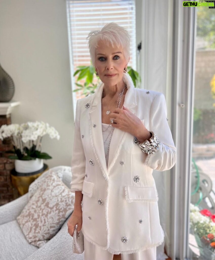 Cristina Ferrare Instagram - On our way for a very special event this evening for @racetoerasems started by my dear friend @nancypeaceandlove My beautiful suit courtesy of @cinqasept The fashion show this evening will feature all their beautiful designs! Nancy has raised millions on behalf of MS to prolong life and help in finding a cure!