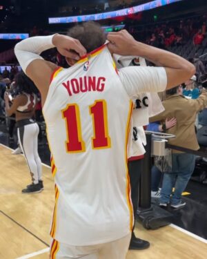 D.C. Young Fly Instagram - Man my dawg @traeyoung gave me the jersey 🔥🔥 my Brudda for life 💪🏾🔥 love seein u prosper foolie 💯 mannn I love the @atlhawks yal Ben puttin on for quite some time 💪🏾 see yal Saturday #TrynaBeSpikeLeeForTheHawks 😂😂