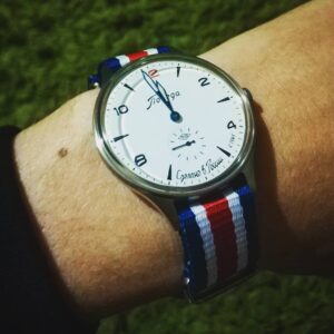 Ник Черников Instagram - За свои кровные шекели приобрел такие стилевые #котлы от древнейшего часового завода в империи! #часы #ракета #победа
