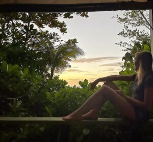 Déborah François Instagram - 🌅🌴🇯🇲 slow Life