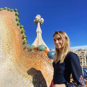 Déborah François Instagram - #casabatlló #barcelona 💓🏠☀️