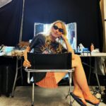 Déborah François Instagram - Back at work 🤘🎬🩴 #gunsnroses #paulinegrandeurnature Lausanne - Switzerland
