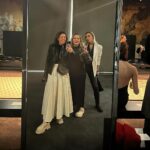 Déborah François Instagram - C’est encore mieux avec les copines 👯‍♀️ 👏 @ziadnakad pour cette collection qui a brillé de 1000feux 💎✨👗 #pfw2024 Pavillon Vendôme - Place Vendôme - Paris