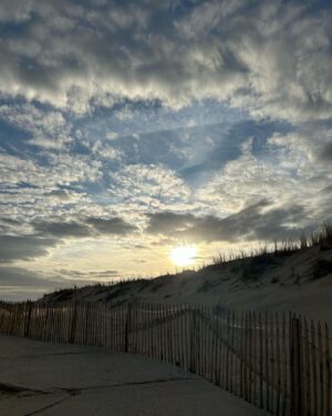 Déborah François Instagram - Passion ciel ⛅️
(Plus facile à écrire qu’à prononcer)