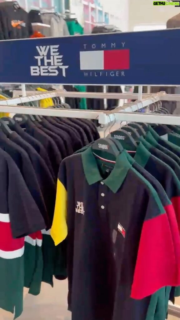 DJ Khaled Instagram - Miami the only store that has this collab beside the collab being on line for the world is WE THE BEST STORE SNIPES SOUTH BEACH 🏝️ 7 th and collins ave come get it now I let the team know put on the rack . MIAMI FAN LUV BLESS 🆙 @wethebest @snipes_usa @tommyhilfiger @rocnation