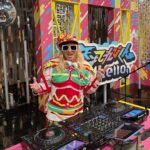 DJ Koo Instagram - 天才てれびくん 30th パーティー！！ 皆さんからのリクエスト曲をDJ MIX！！ てれび戦士がノンストップパフォーマンス 歌って踊って、てれび戦士のチャレンジ精神マックスで頑張ってくれました！！ さぁ、この後は幕張のAUTO SALONへDO DANCE！！ #天才てれびくん #天てれ #AUTOSALON #DJKOO
