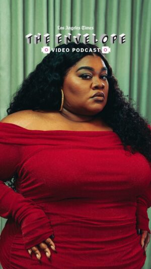 Da'Vine Joy Randolph Instagram - Actress Da’Vine Joy Randolph, Golden Globe winner and SAG Award nominee for @theholdoversfilm, joins #TheEnvelope video podcast to chat with host @villarrealy about her mission to “give voice to the voiceless” in every role and how she prepares to be her own dramaturg, delving into a role before she even steps foot on set.

In #TheHoldovers, @davinejoy plays Mary Lamb, the cafeteria manager and head cook at a snooty New England boys’ boarding school in 1970. Mary, grieving the death of her son in Vietnam, is one of the few Black faces on the Barton Academy campus. Cooking for spoiled white kids, displaced from the rest of her family, she reveals her resentment with a cutting look here, a sly comment there. She carries a sense of not belonging.

Randolph, who grew up in prep and performing arts schools and earned her MFA from the Yale School of Drama, could relate.

Later in the episode, Ava DuVernay chats with host @shawnfinniebeflourishing about adapting Isabel Wilkerson‘s book #Caste into @ava’s ambitious new feature “Origin,” which interrogates the roots of discrimination.

Watch the full video podcast at the link in @latimes_entertainment’s bio.

Listen wherever you get your podcasts.

🎥 @markpottslat

Presented by @oppenheimermovie
#Oppenheimer