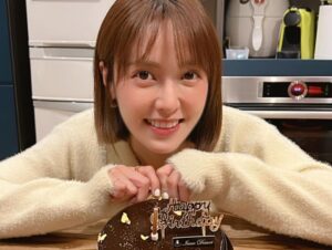 DaYuan Lin Instagram - 雖然今年的生日我只想簡單的過
但還是真心謝謝祝福我的大家和給我驚喜的你們❤️
每次都覺得為什麼我可以那麼幸福🥹
總覺得給不了你們什麼好愧疚😭

但現在的我很知足也很幸福
也希望身邊的人都能健康
這樣就足夠:)
好啦我希望今年的我
企圖心可以再更加強😆👌🏻

祝我自己生日快樂
越長大真的越快樂。