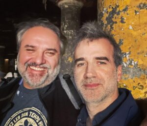 Daniel Hendler Instagram - Rodaje de Casi desierto /quase deserto, de @jose_eduardo_belmonte 

@vinicentral @angelasarafyan @rodrigosw @felipe_rmd @lesliemonterom @m.palazzo @aaronleecraig @thaisgulin @alessandranegrini @vir.lombardo @darlingboy__ @chontelcade @caminhalucas @prestonicus1 @chrisagnese