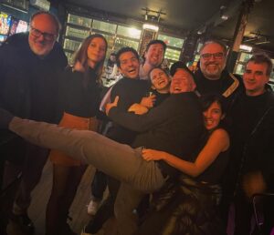 Daniel Hendler Instagram - Rodaje de Casi desierto /quase deserto, de @jose_eduardo_belmonte 

@vinicentral @angelasarafyan @rodrigosw @felipe_rmd @lesliemonterom @m.palazzo @aaronleecraig @thaisgulin @alessandranegrini @vir.lombardo @darlingboy__ @chontelcade @caminhalucas @prestonicus1 @chrisagnese