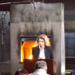 Daniel Hendler Instagram - Hoy se estrenó en netflix División palermo, tremenda serie creada por @santikorovsky junto a un grupazo de guionistas, productores y equipo técnico, e interpretada por un elenco maravilloso del que tengo el gusto de formar parte. Difícil nombrarlos a todos (sobretodo porque quería llegar a publicar esto el día del estreno, pero creo que se puede editar el texto así que luego los incluiré :) Sobre el final del carrete se puede ver lo que nos divertimos, en un rodaje exigente y de alta calidá. Son 8 capitulos. ¡Ojalá los disfruten!