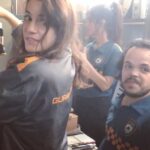Daniel Hendler Instagram - Hoy se estrenó en netflix División palermo, tremenda serie creada por @santikorovsky junto a un grupazo de guionistas, productores y equipo técnico, e interpretada por un elenco maravilloso del que tengo el gusto de formar parte. Difícil nombrarlos a todos (sobretodo porque quería llegar a publicar esto el día del estreno, pero creo que se puede editar el texto así que luego los incluiré :) Sobre el final del carrete se puede ver lo que nos divertimos, en un rodaje exigente y de alta calidá. Son 8 capitulos. ¡Ojalá los disfruten!