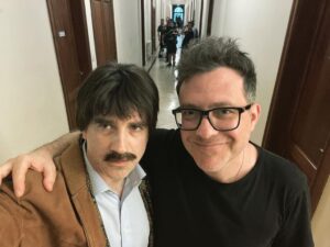 Daniel Hendler Instagram - Difícil retratar con fotos un rodaje tan intenso y emocionante. Equipo y elenco inolvidables en esta serie Los mufas del gran @gabomedina75 
Gracias a todxs
@diecremonesi @pilargamboaa @pepeariasactor @flor.orce @bazillogonzalo @merambrogi @luciobonelli @lodemarta @emilianokaczka @biancaoliveti @barbararexmakeup @loresuperville.makeup @nahuelalandc @feferobledopeinador @juliandabien @carlastelladf @jan.zolo @ameriraquel @julietakoop @lanati_h @tomasobalas 
♥️🤟🏾