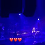 Daniel Lévi Instagram - @pascalobispo Merci Pour tes mots envers lui et pour cet hommage 🙏🏻 Je sais qu’il les entends lui aussi… ❤️ Merci à vous tous public et à vous @hervesoris pour ces images 🙏🏻❤️