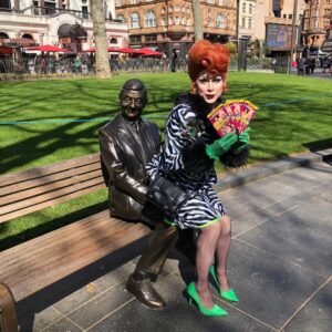 Daniel Wallace Instagram - Here are some pics from a few weeks ago of me hanging with all the legends in Leicester square and promoting @deathdropplay 
Wearing @lizziebiscuits and hair by @florencias_wigs 💚🖤
We only have two more weeks to go....and today we are joined by another legend @latriceroyale who is stepping into Summers heels once again and taking over from the glorious @jujubeeonline 💗
If you haven't seen it yet make sure to book your ticket soon and join us on Tuck island before the run finishes!
#Westend #Drag #Theatre #Murder
#westendwendy #leicestersquare #lovelytime❤️