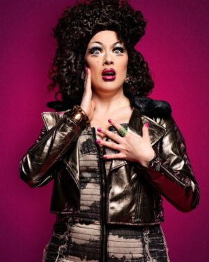 Daniel Wallace Instagram - Did i mention im doing a show?On the westend?!Again?!
I only mention it because we open tomorrow(eek) and im so excited and thrilled to be sharing the stage with this gorgeously talented and funny bunch!What a treat!💗
And just look at these fab piccies by @mrmattcrockett 🤩
Here i am wearing hair by @florencias_wigs and a gorgey zebraprint suit by @lizziebiscuits 
We are returning to Tuck island  for a killer time and we are there until the 24th of April so come see us in @deathdropplay @criterion_theatre for #lovelytime 
@annaphylactic1 @jujubeeonline @richard_energy @applederrieres @kittyscottclaus @iamgeorgiafrost @hollywstars @theonlyvinegarstrokes 
#Murder #Drag #westend #Deathdrop