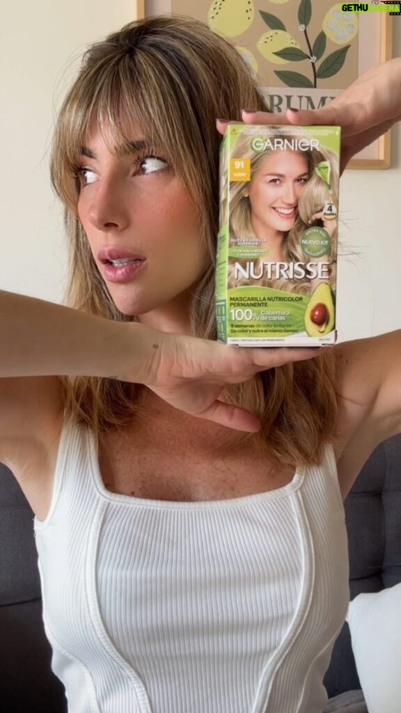 Daniela Pantano Instagram - Vengo con novedades junto a @garnier.arg.uy 🥑🍀❤ Tenemos una sorpresa ! El kit ahora viene con más tratamiento de nutrición 🔥 algo que pedíamos todas !! ❤ Seguí todos los pasos que están en el Reel y vas a tener un pelo y un color divino ! 👱🏻‍♀ #RenovaciónConNutrisse #MiMomentoNutrisse #NutrisseArg @garnier.arg.uy