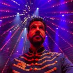 Daniele Rizzo Instagram - Endlich! 🤩 Heute 30.12. & am 06.01.23 kommt Stars in der Manege zurück - und ich darf im Zirkus die Stars mit den Artisten zusammenbringen! 🎪 Primetime @sat.1 um 20:15 Uhr mit @nazaneckes @dieterhallervorden @mathiasmester @fabian.hambuechen @massimo__sinato @hazelsgonnahaze @brucedarnell @sarellax3 @evelyn_burdecki @ekatleonova @judithwilliams_official @moritz_hans @nataschaochsenknecht @victoriaswarovski @guidocantz @jensriewa moderiert wird das ganze von @janainazarrella und @joerg.pilawa Danke an @otto_stoner @laura.stnr und das ganze fantastische @constantin_entertainment Team für diese tolle Zeit & versprechen eine fantastische Show in @circuskrone #starsindermanege #2023 #sat1 ————— @actorsconnectionagency @idasimpressions @bwmcommunications Pro7 / Sat1 Studios