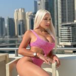 Daniella Chávez Instagram - Habibi come to Dubai💗 qué lugar del mundo te gustaría conocer? Yo Japón 2024 . Dubai, United Arab Emirates