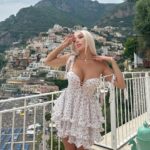 Daniella Chávez Instagram – Nice weekend🌸Link in Bio🌸 Positano, Amalfi Coast, Italy