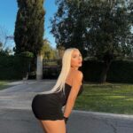Daniella Chávez Instagram - “Preocúpate por tu conciencia, más que por tu reputación. Tu conciencia es lo que eres. Tu reputación es lo que otros piensan de ti. Y lo que piensan de ti, no es tu problema”. Cuál es tu foto fav? 💋