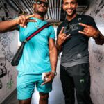 Danny Roberts Instagram - 👊🏽 Chopping it up with my day one brother and welterweight champ at the face-offs @usman84kg! 🇬🇾🇳🇬 #UFC #UFC274 #UFCEurope #MMA #UKMMA #MixedMartialArts #JonesWrestling #HKickboxing #NoLimits #CombatSports Phoenix, Arizona
