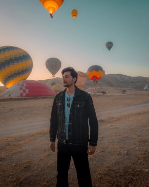 Darshan Raval Instagram - What a beautiful experience it was ❤️✨yea also i am lil afraid of heights 😁🤣
 
(Check out the broadcast channel for more pictures 🤗✨)