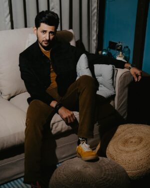 Darshan Raval Instagram - 🤎✨