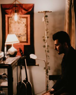 Darshan Raval Instagram - 🤎✨