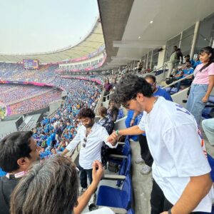 Darshan Raval Instagram - 🇮🇳❤️🥹🥹 @arijitsingh 
#indvspak
