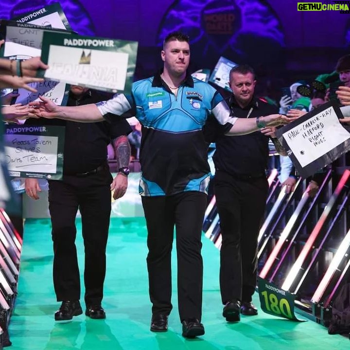Daryl Gurney Instagram - PDC PLAYERS CHAMPIONSHIP 2 LAST 128 DRAW DARYL GURNEY v Darryl Pilgrim Play begins at 1pm UK time. @carquay @weekendoffender @winmauofficial
