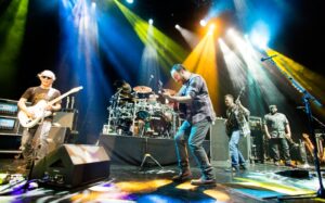 Dave Matthews Instagram - 📸 by @rene_huemer