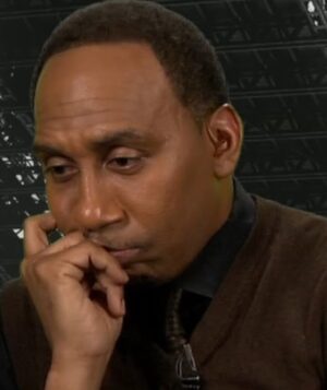 David Alan Grier Instagram - Y’all check on Stephen A. Smith I’m worried bout tha homie cause them Knicks ate a big fat Laker ding ding tonight! 🤣😂😅 LA 113 NY 105  #NBA 🏀