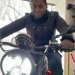 David Harewood Instagram – The new Sinatra electric motorcycle by @stirlingecobikes 

@davidharewood checking out his next electric bike from Stirling Eco 🔋

100mi+ – Range. 
60 MPH – Top speed. 
4hrs – Charge time per battery 

info@stirlingeco.com.com⁠ 
www.stirlingeco.com⁠ 
⁠
#stirlingeco #stirlingecobikes #stirlingecoscotland #electricmotorcycle #futuretravel #motorcyclelife #bikelife #motorcyclelive #sinatramotorcycle #motorcycleclub #bikeshedlondonshow ⁠#fullycharged #davidharewood Stirling Eco Bikes