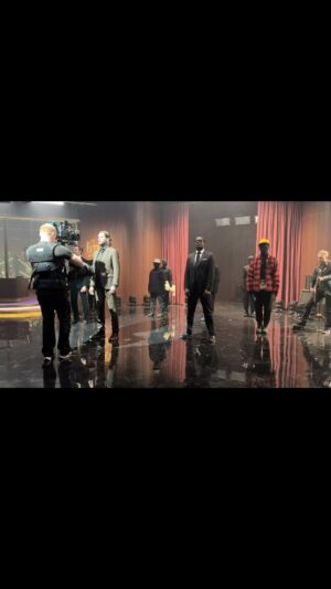 David Harewood Instagram - This has to be one of my favourite ever gigs. Huge thank you to everyone at @remedygames and @samlakewrites for giving me this moment of pure joy!
#alanwake2 #alanwakethemusical #mrdoor