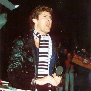 David Hasselhoff Instagram - Ah, the infamous piano scarf. A steady friend throughout all these years.  In case you didn’t know, it’s included in the limited fan box for the album.  And to those of you who haven't ordered the fan box yet, there’s more great personal stuff in there, like an autograph by yours truly, so take a look.  Link in bio!

@schubertmusicofficial
@restless.records
@the_orchard_
@abglanzentertainment 

#partyyourhasselhoff
#davidhasselhoff
#thehoff
#thepassenger