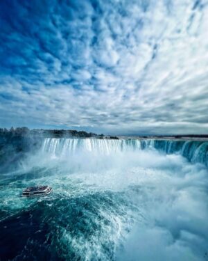 David Morrissey Instagram - Maid of the Mist!