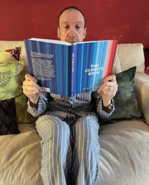 David Thewlis Instagram - At first I thought it was a curious decision for @gretathunberg to dress like me in The Sandman to promote her new book, but then it certainly caught my attention and I ordered it immediately. She obviously knew what she was doing. It’s such an impressive and inspiring piece of work that I’m presenting it here so that it might entice you in the same way. Welcome to the gang, Greta.