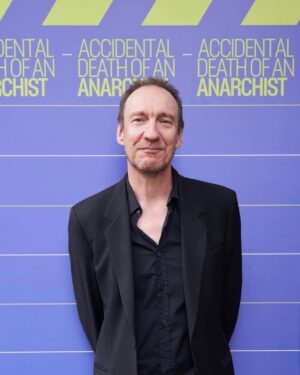 David Thewlis Instagram - If you’re in London, around London, under, or  maybe floating a few feet above London any time soon go and see Accidental Death Of An Anarchist at the Theatre Royal Haymarket. It’s one of the best pieces of theatre I’ve ever experienced. A fantastically funny play about profoundly serious issues. A radical rewriting and staging of Dario Fo’s superb satire. I will never forget those two wonderful hours. Enormous admiration and respect for @danielrigbyrigby ‘s explosive and unrelenting performance as The Maniac, @raggett.daniel ‘s flawless direction and @tom.basden who has brought Fo's work so up to date it feels as if it’s still being written minutes before the lights go up. The whole cast are excellent. Thank you folks. Btw, to be clear, I’m not in it and have nothing to do with it. That’s it. Now go. Trust me - go!  @anarchistwestend @danielrigbyrigby @raggett.daniel @tom.basden 
@inquest_org @tonygardner64  @rokum4r @fondazioneforame @playfulprods @theatreroyalhaymarket