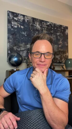 David Yost Instagram - I went LIVE and had a lot of fun doing shoutouts and answering questions. #PowerRangers fans are the best! So grateful for you all! 🙏🏼♥️🙏🏼 (I had to wear my “readers” 😬). #BlueRanger #Affirmative #Affirmyourself #mightymorphinpowerrangers