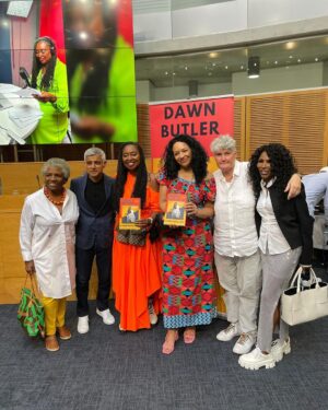 Dawn Butler Instagram - Our publisher @diversityriley had an amazing night celebrating the launch of @dawnbutlerbrent new book #APurposefulLife. Great to see @mayorofldn @thesinittaofficial @queenflo1809 @kanyakingcbe #MiquelBrown