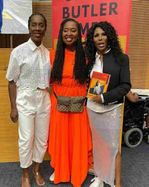 Dawn Butler Instagram - Our publisher @diversityriley had an amazing night celebrating the launch of @dawnbutlerbrent new book #APurposefulLife. Great to see @mayorofldn @thesinittaofficial @queenflo1809 @kanyakingcbe #MiquelBrown