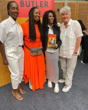 Dawn Butler Instagram - Our publisher @diversityriley had an amazing night celebrating the launch of @dawnbutlerbrent new book #APurposefulLife. Great to see @mayorofldn @thesinittaofficial @queenflo1809 @kanyakingcbe #MiquelBrown